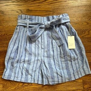 A New Day Blue Striped Paper Bag Linen Shorts Size Medium Built in Belt Target